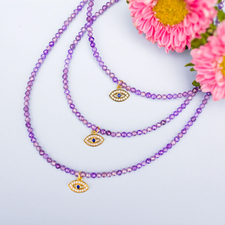 How to Wear a Choker Necklace: Dos and Don’ts