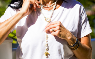 What Necklace to Wear with Pearl Earrings
